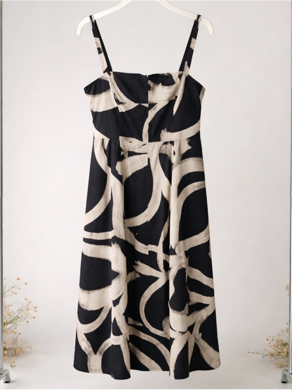 Donna Karan Navy and Cream Abstract Print Midi Dress (WORN ONCE) - Picture 3 of 7